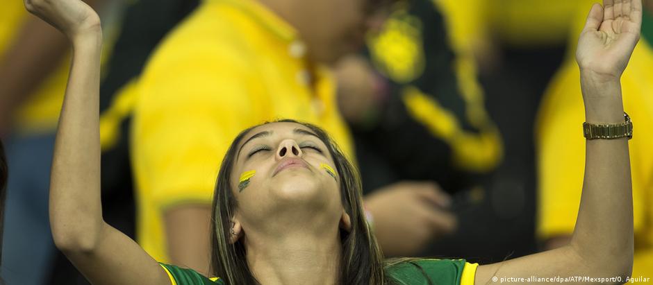 Segundo estudo, interesse dos brasileiros por futebol é instável