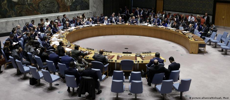 O Conselho de Segurança da ONU é formado por 15 países, sendo cinco permanentes