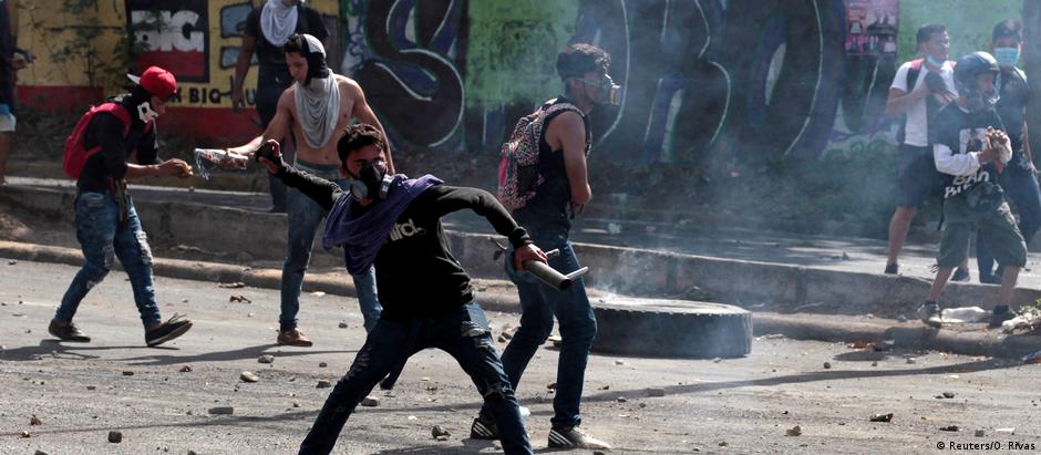 Manifestantes em Manágua: protestos se espalharam da capital para outras cidades