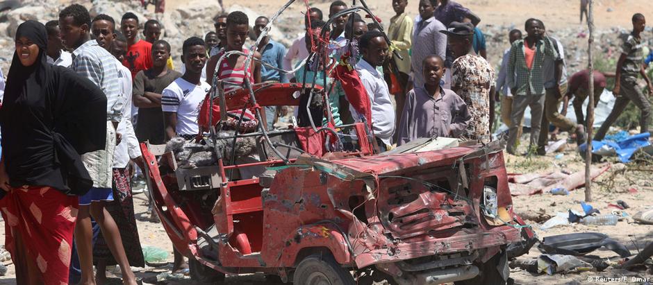 Explosão em Mogadíscio foi reivindicada pelos terroristas da milícia jihadista Al Shabaab